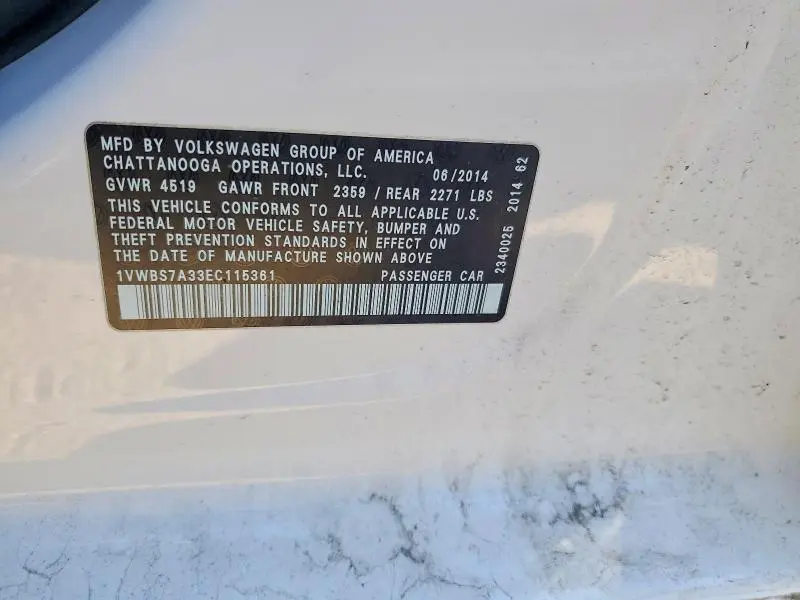 2014 VOLKSWAGEN PASSAT SE  