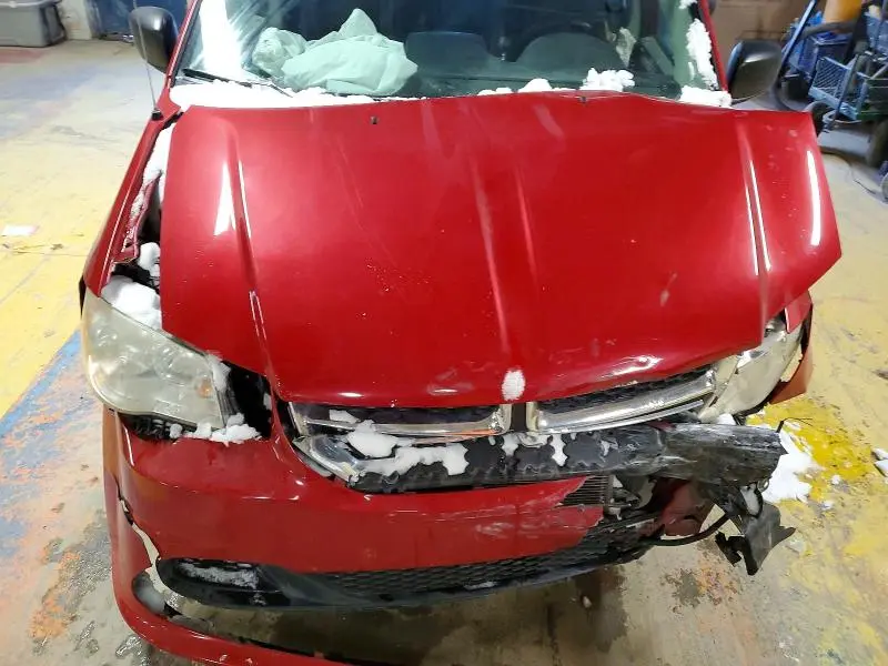 2014 DODGE GRAND CARAVAN SE  