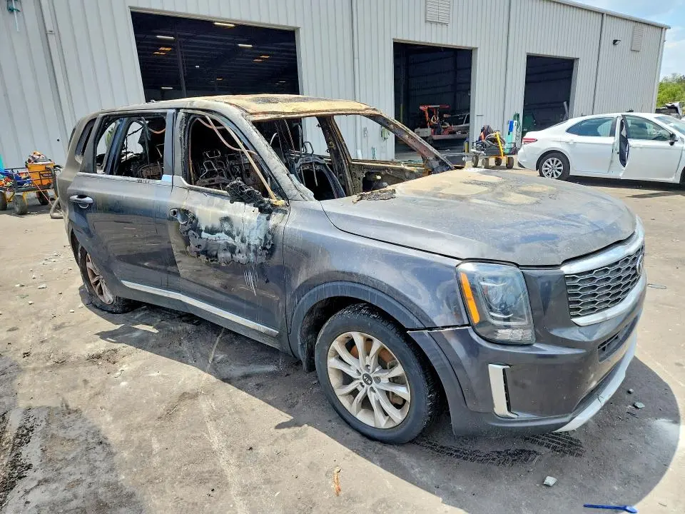 2021 KIA TELLURIDE LX  