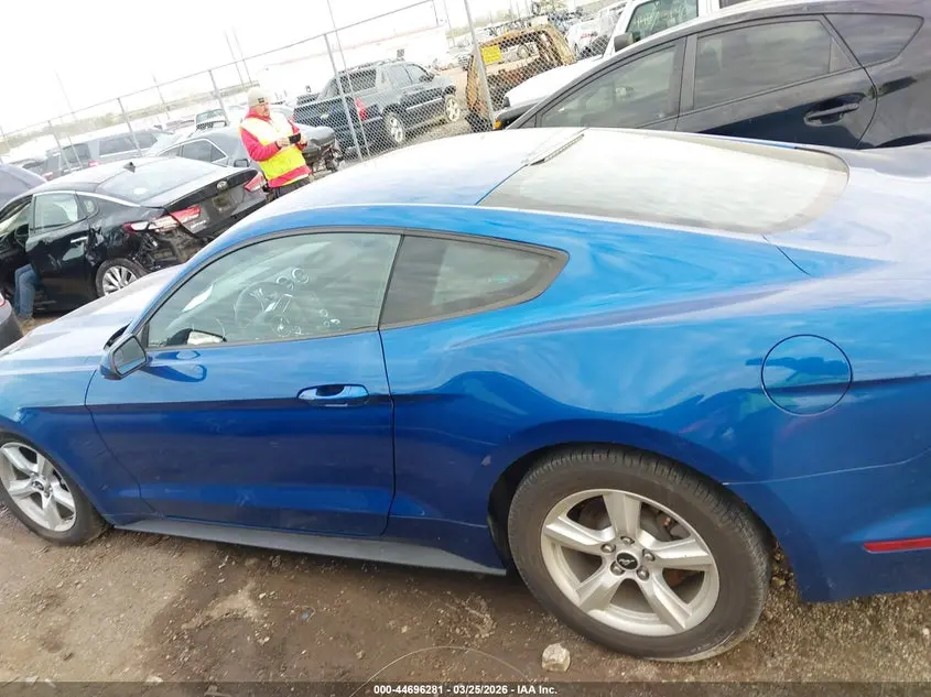 2017 FORD MUSTANG V6