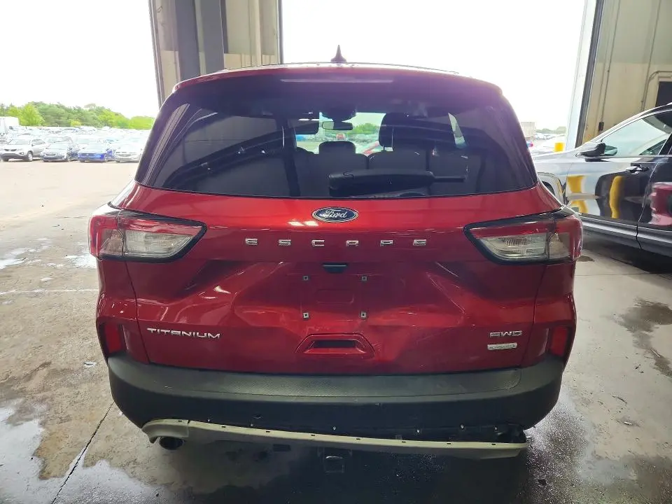 2022 FORD ESCAPE TITANIUM  