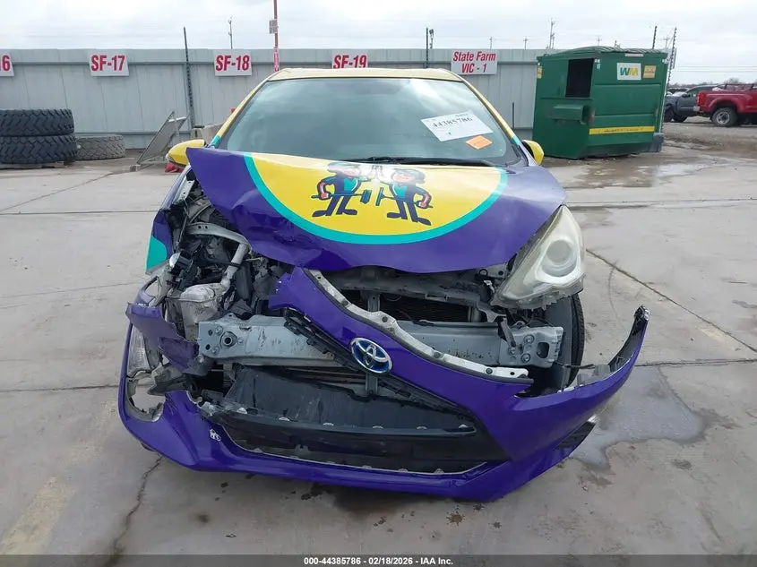 2016 TOYOTA PRIUS C TWO