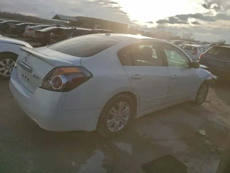 2010 NISSAN ALTIMA BASE  