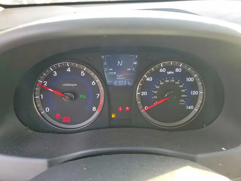 2012 HYUNDAI ACCENT GLS  