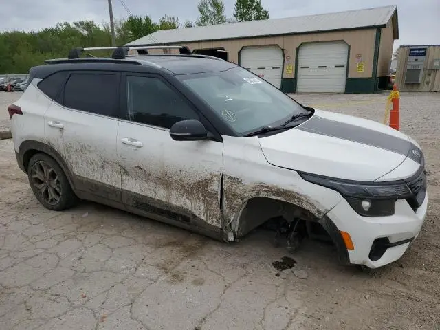 2021 KIA SELTOS S  