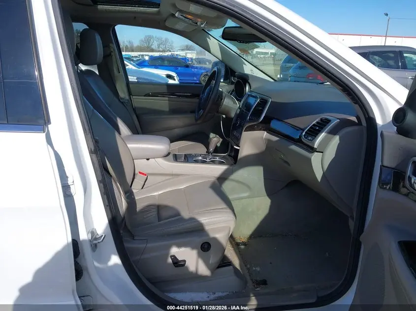 2013 JEEP GRAND CHEROKEE LAREDO