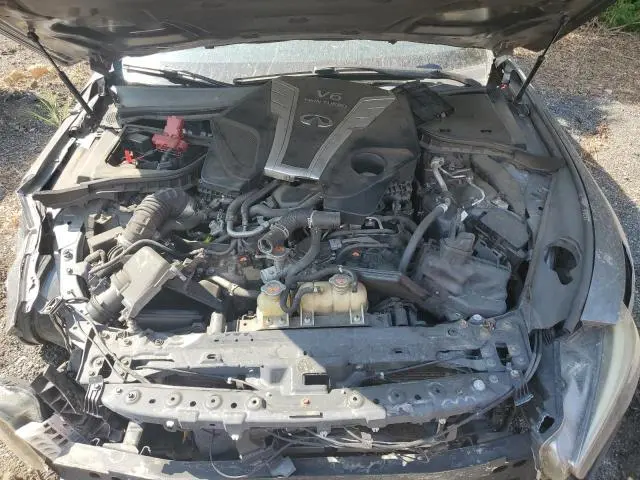 2018 INFINITI Q50 LUXE  
