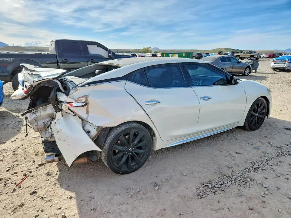 2017 NISSAN MAXIMA 3.5 SR  