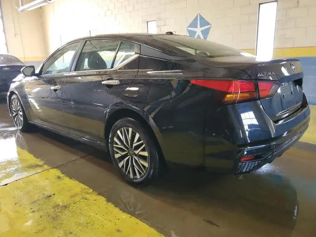 2025 NISSAN ALTIMA SV  