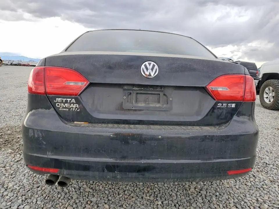 2012 VOLKSWAGEN JETTA SE  