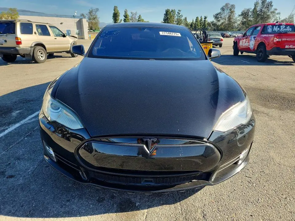 2016 TESLA MODEL S   