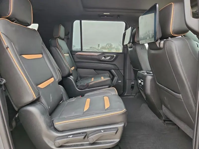 2021 GMC YUKON XL K1500 AT4  