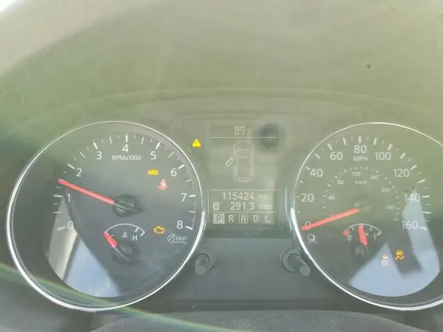 2011 NISSAN ROGUE S  