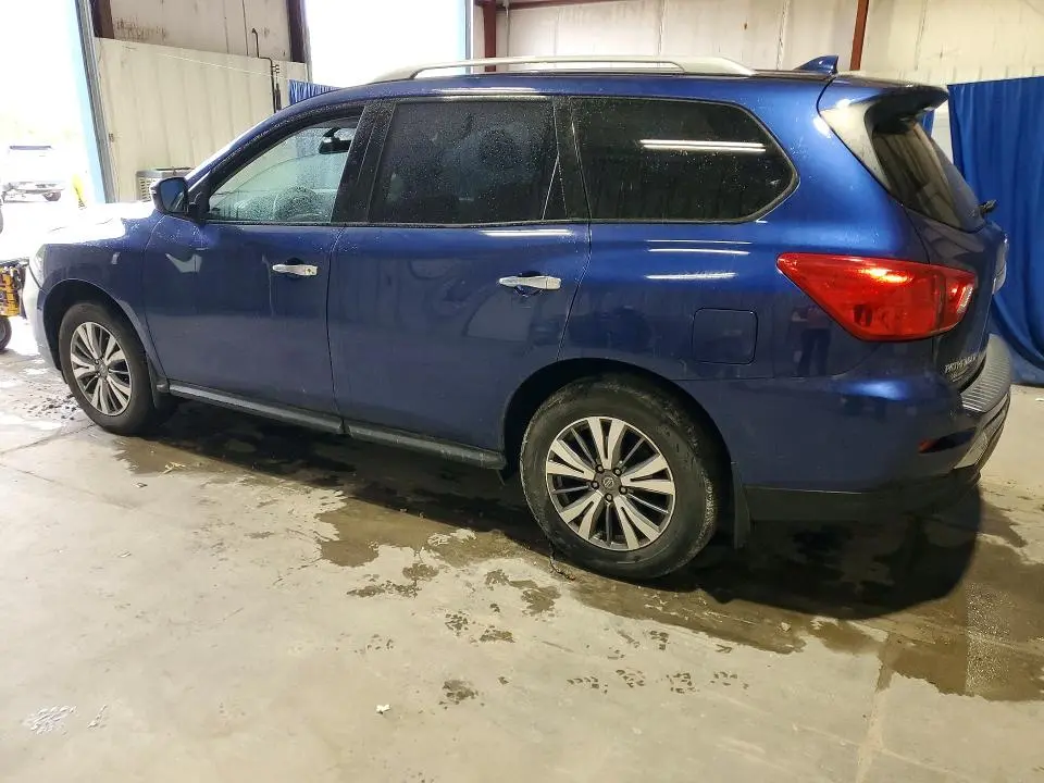 2020 NISSAN PATHFINDER SV  