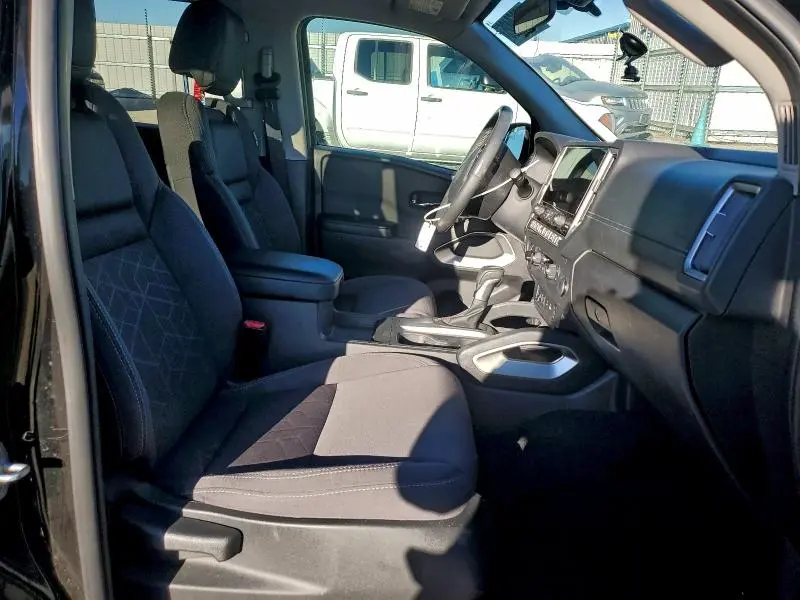 2025 NISSAN FRONTIER S  