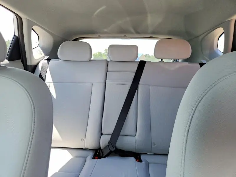 2025 HYUNDAI KONA SE  