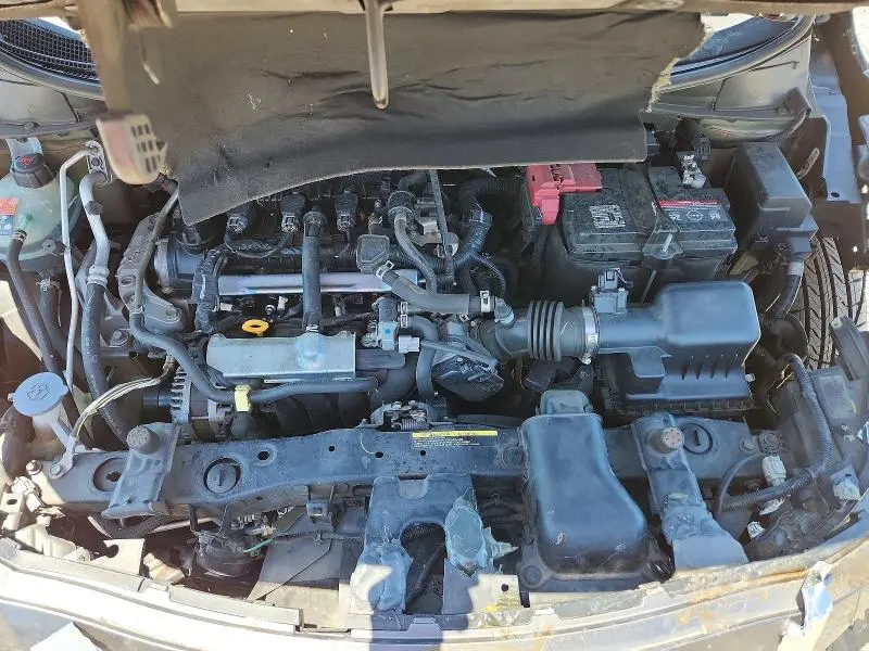 2020 NISSAN VERSA S  