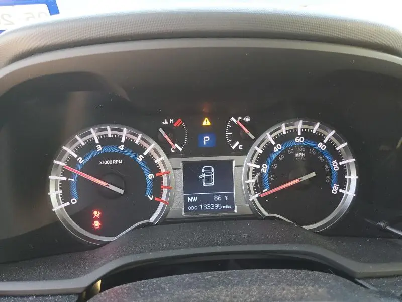 2018 TOYOTA 4RUNNER SR5  