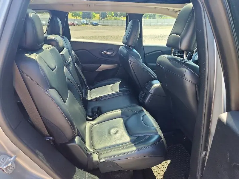 2017 JEEP CHEROKEE LATITUDE  