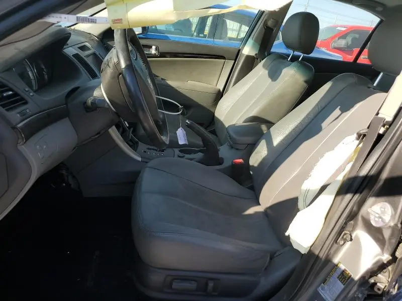 2010 HYUNDAI SONATA SE  