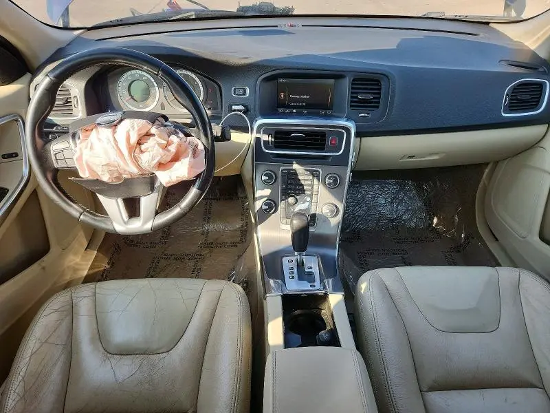 2011 VOLVO S60 T6  