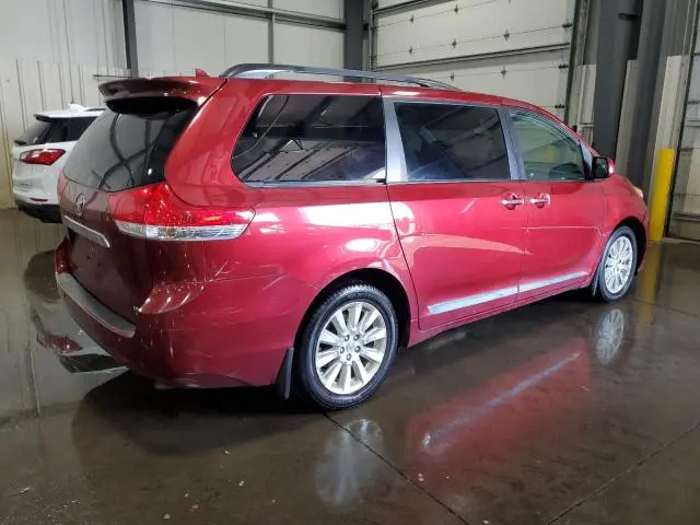 2012 TOYOTA SIENNA LIMITED 7-PASSENGER  