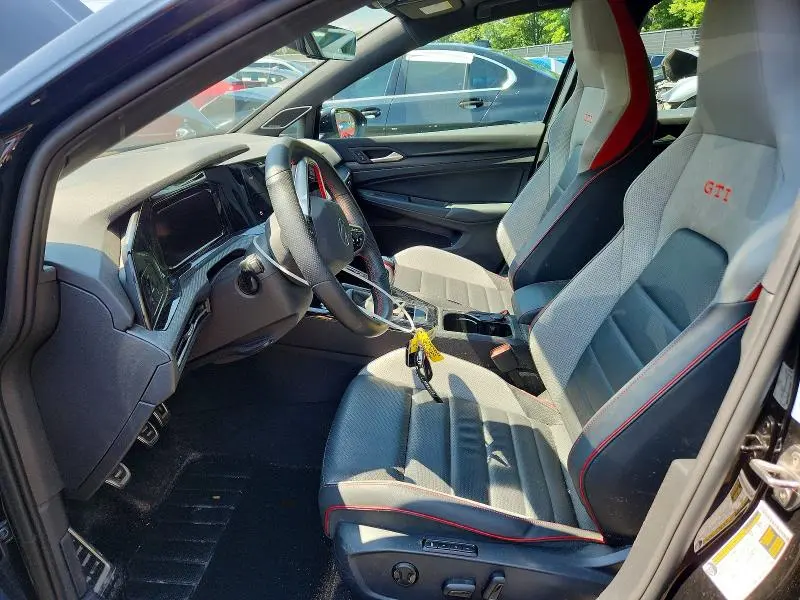 2024 VOLKSWAGEN GTI AUTOBAHN  