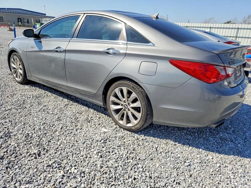 2013 HYUNDAI SONATA SE  