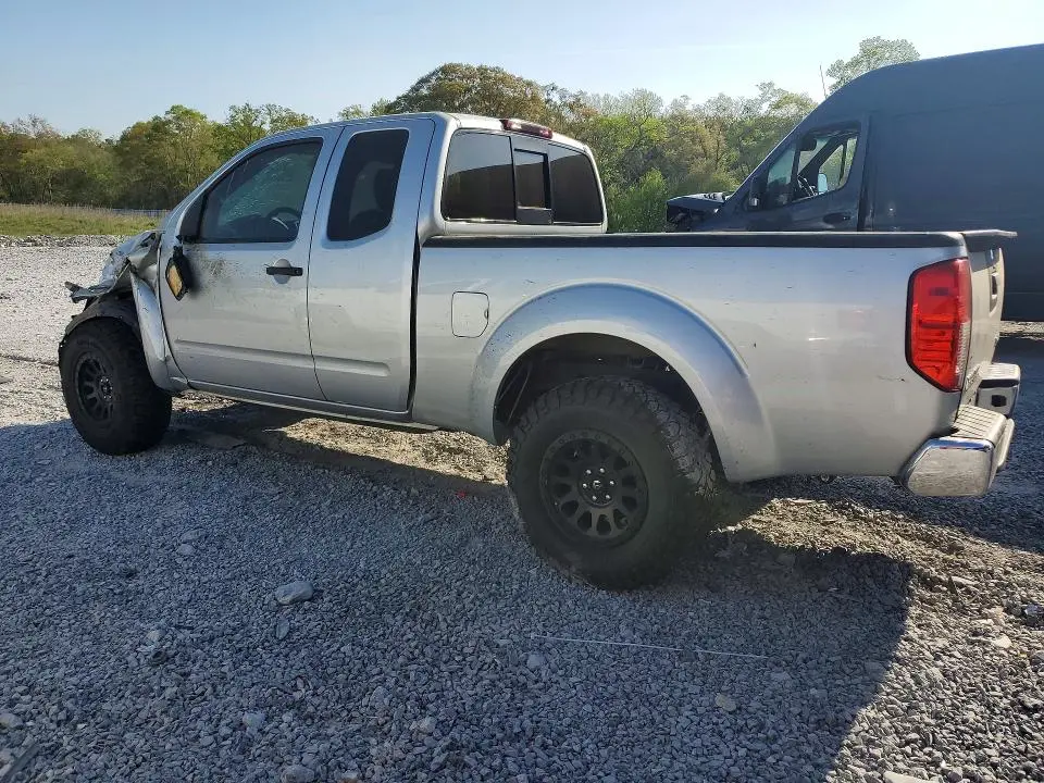 2019 NISSAN FRONTIER SV V6  