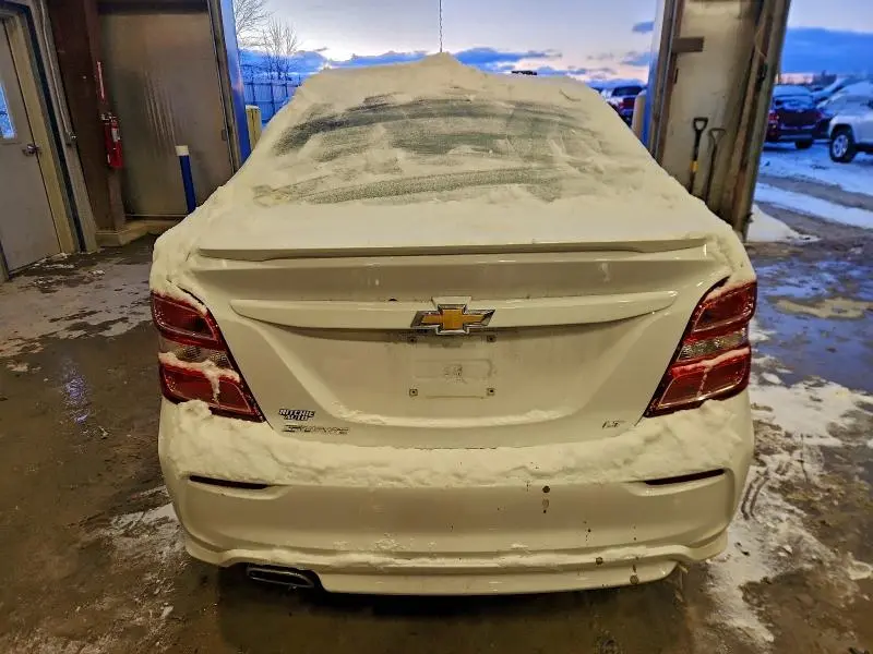 2017 CHEVROLET SONIC LT  