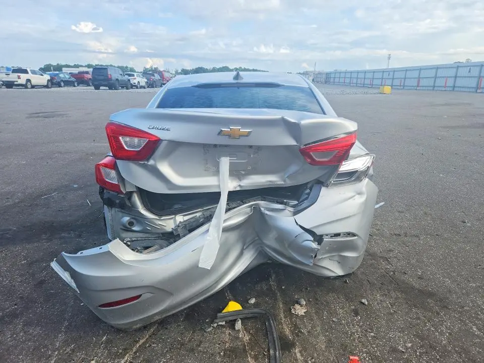 2017 CHEVROLET CRUZE LS  