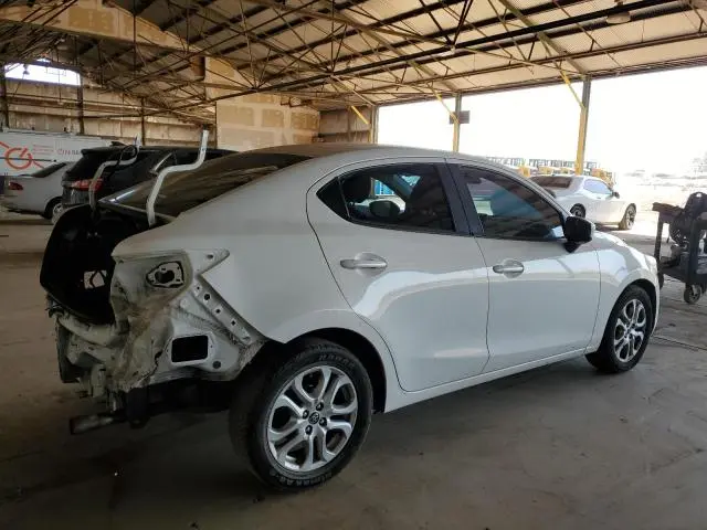 2018 TOYOTA YARIS IA   