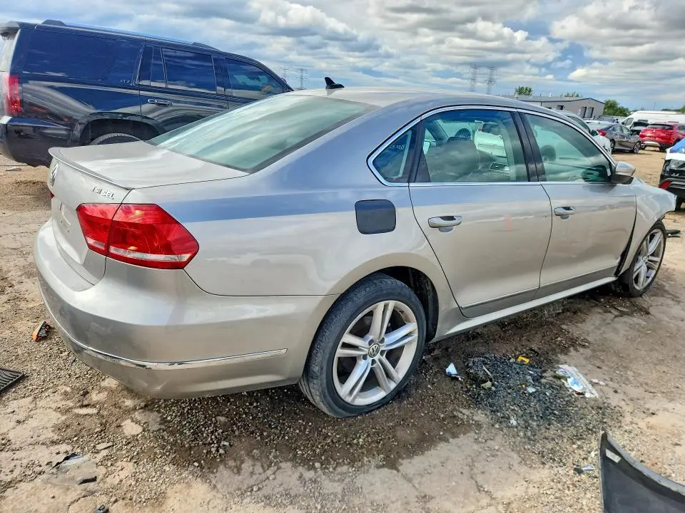 2014 VOLKSWAGEN PASSAT SEL  