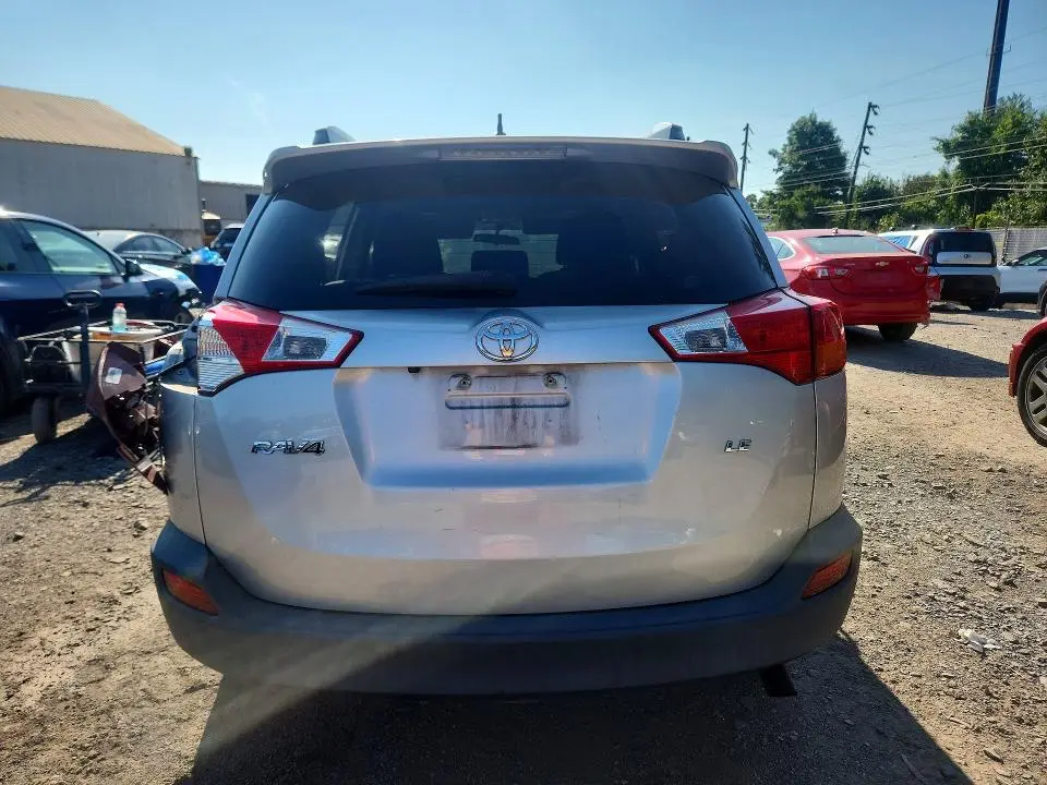 2013 TOYOTA RAV4 LE  