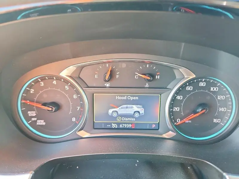 2020 CHEVROLET TRAVERSE LT  