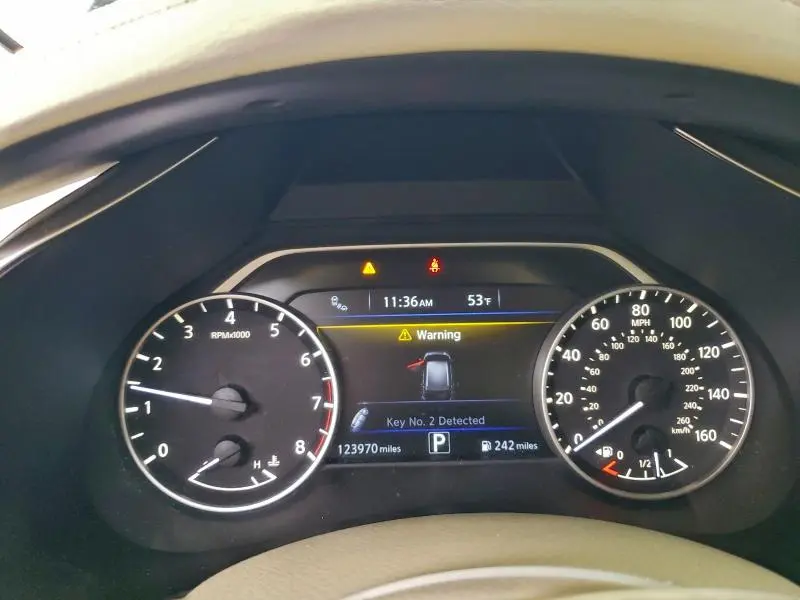 2016 NISSAN MURANO S  