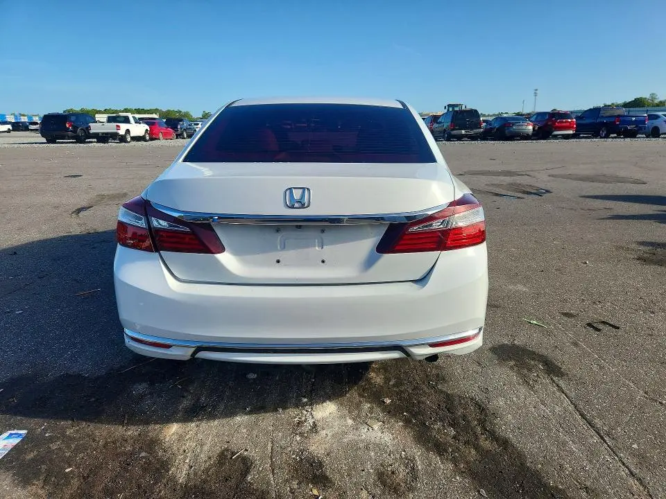 2016 HONDA ACCORD LX  