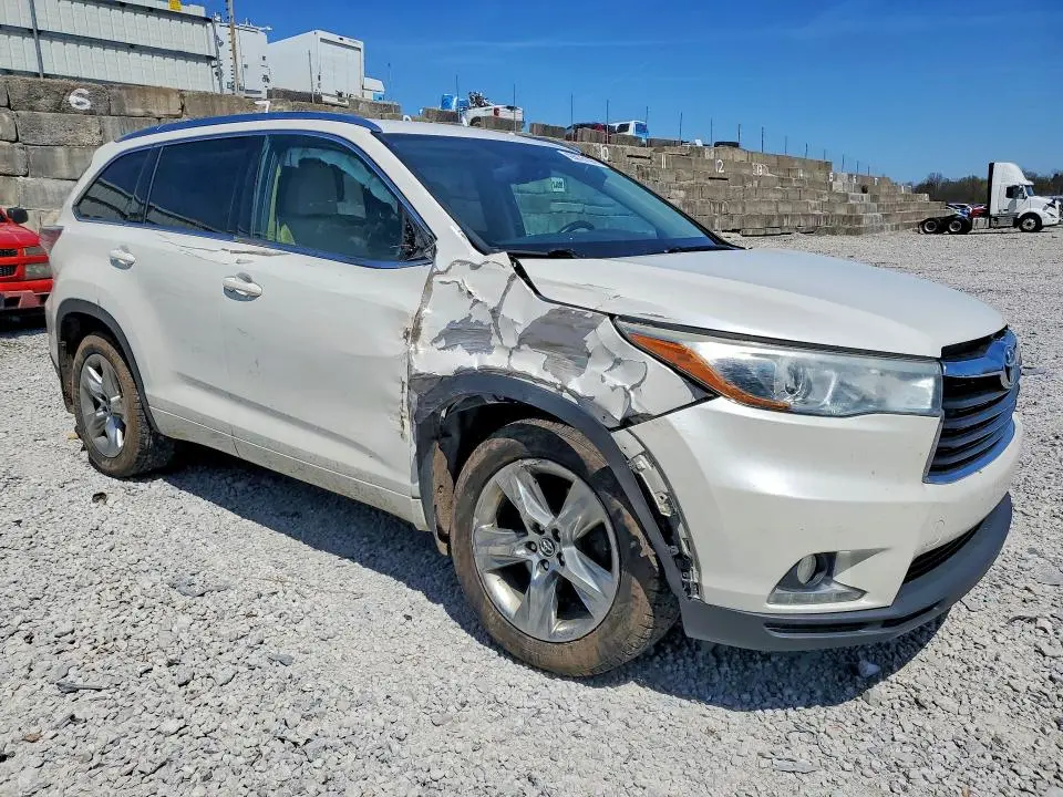 2016 TOYOTA HIGHLANDER LIMITED  