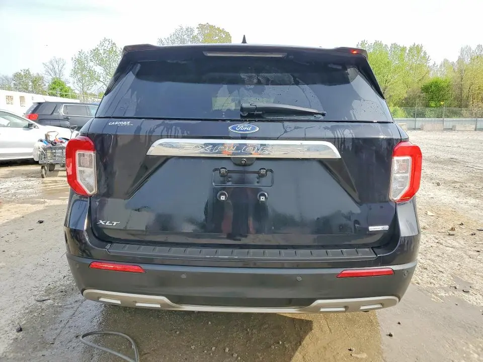 2020 FORD EXPLORER XLT  
