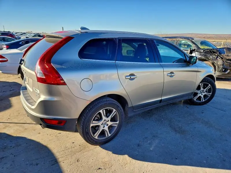 2012 VOLVO XC60 T6  