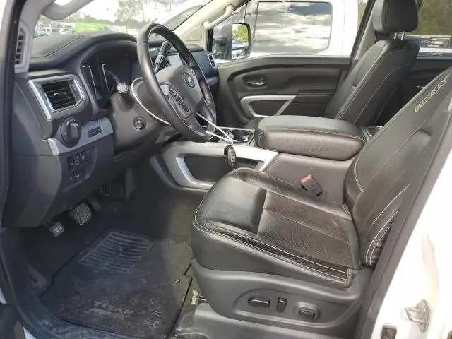 2019 NISSAN TITAN XD SL  