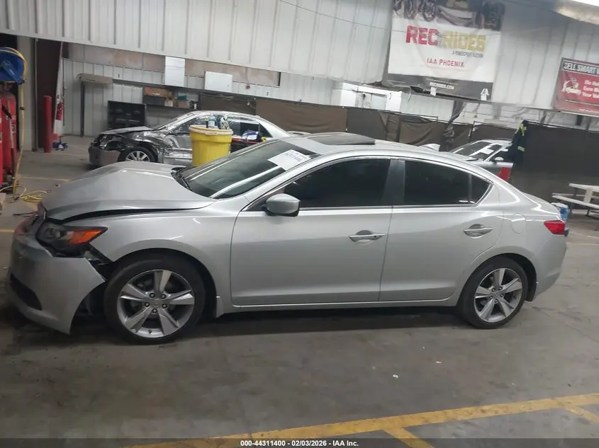2013 ACURA ILX 2.0L
