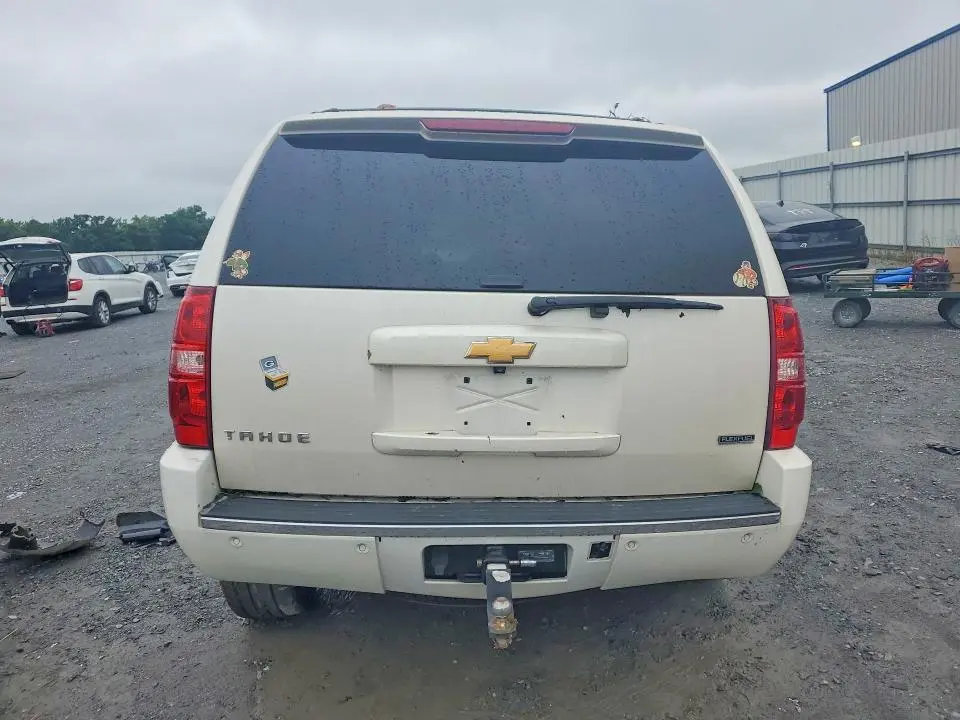2012 CHEVROLET TAHOE C1500 LTZ  