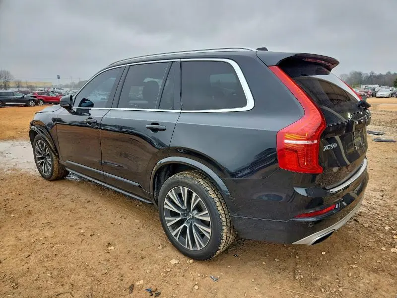 2021 VOLVO XC90 T6 MOMENTUM  