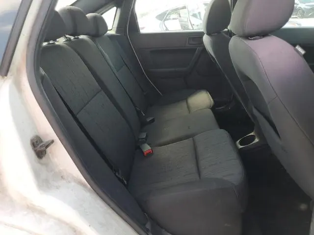 2011 FORD FOCUS SE  