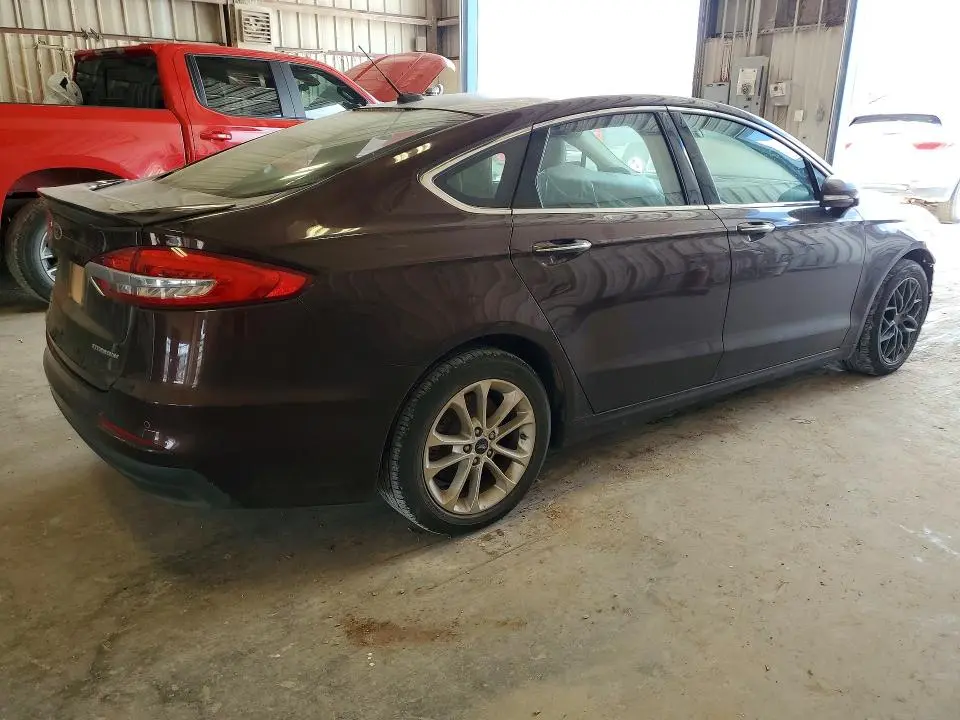 2019 FORD FUSION TITANIUM  