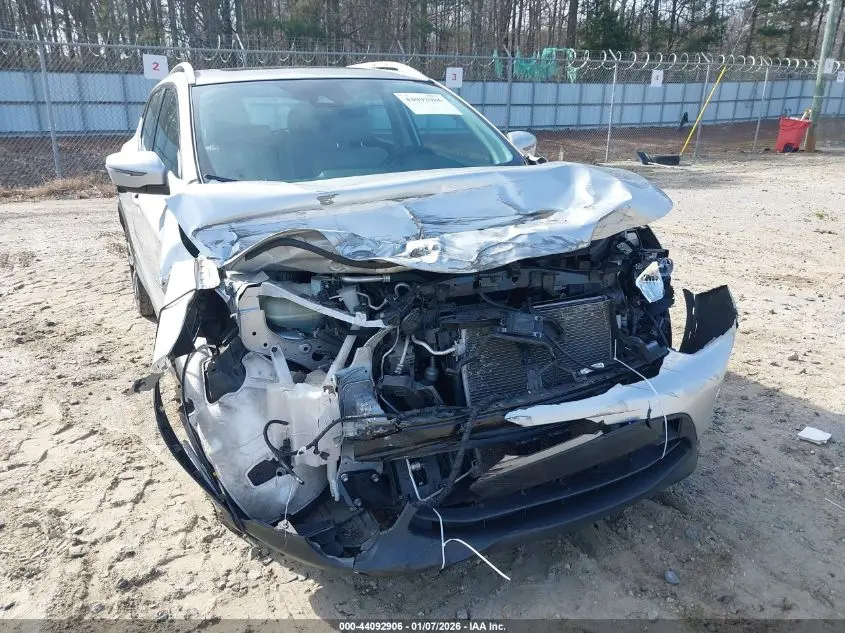 2019 NISSAN ROGUE SPORT SL