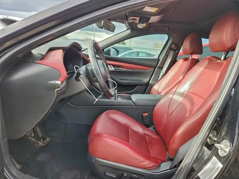 2020 MAZDA 3 PREMIUM  