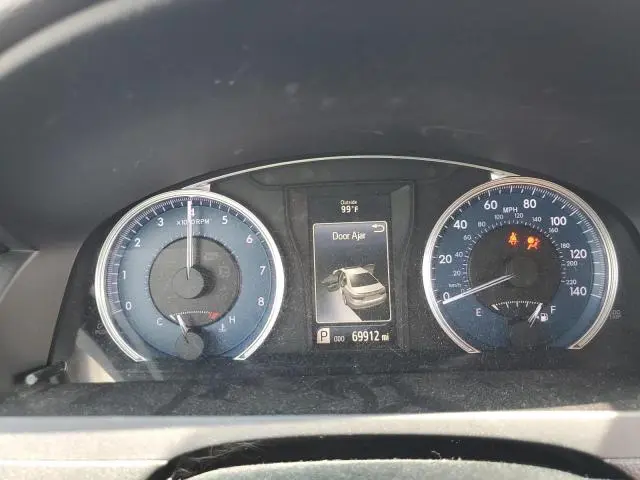 2017 TOYOTA CAMRY LE  