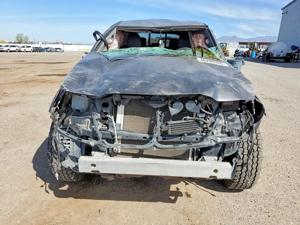 2011 TOYOTA TACOMA V6  